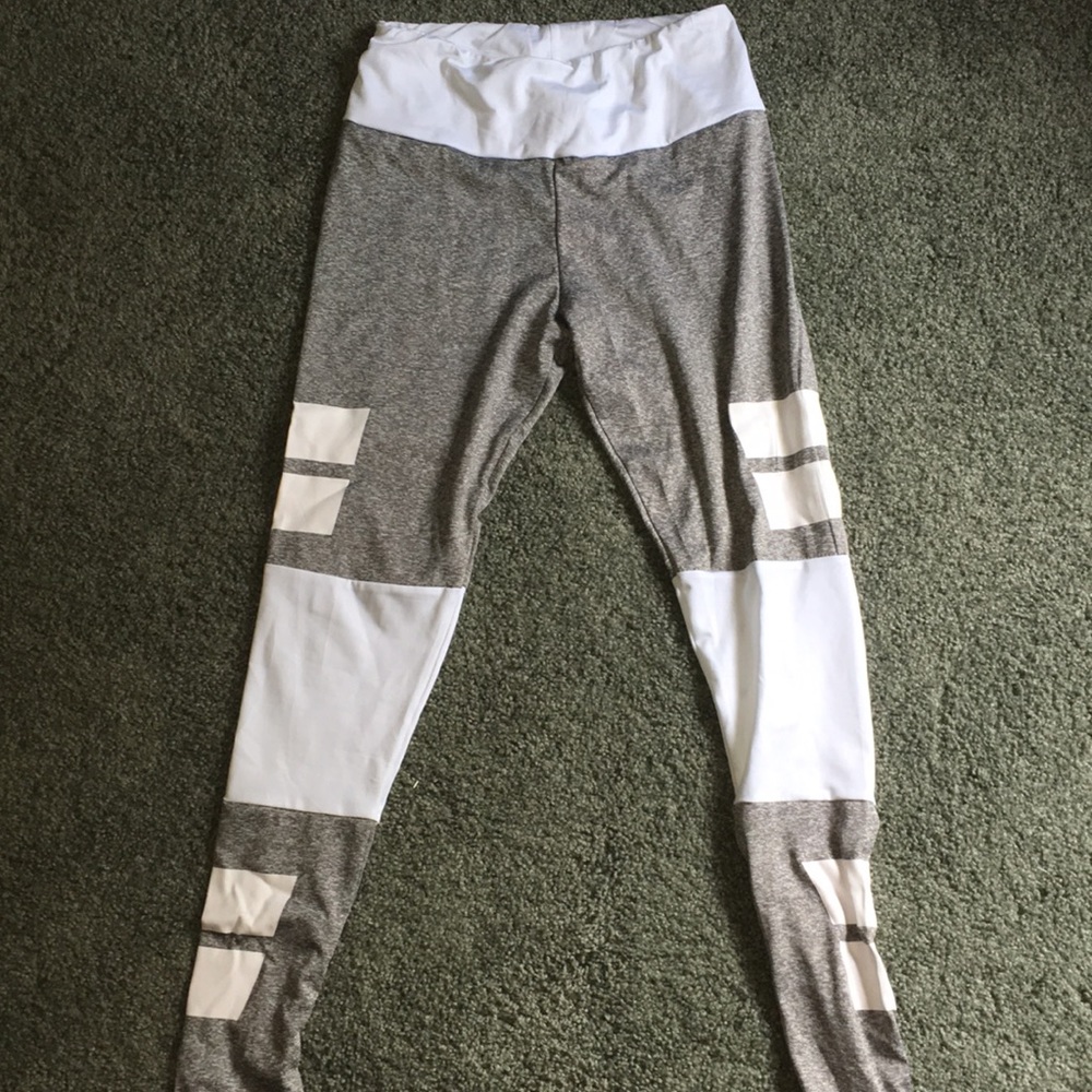 sports and workout leggings never worn